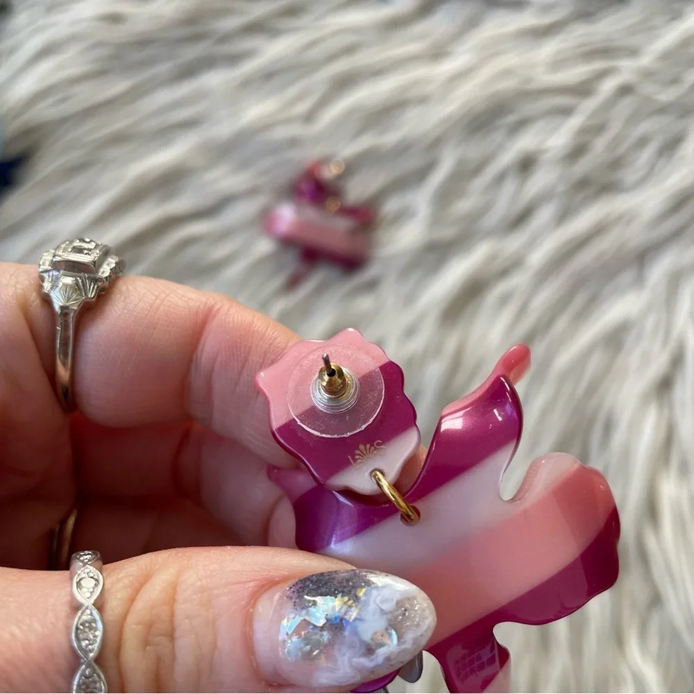 Lele Sadoughi Paper Lily Flower Acetate Hand Swirl Burgundy Stripe Earrings EUC
